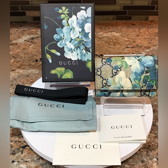 GUCCI GG Blooms Flora Leather Key Holder πΈππ₯ - Picture 1 of 17